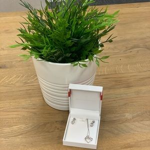 Morgan Jewelers Necklace/earring set